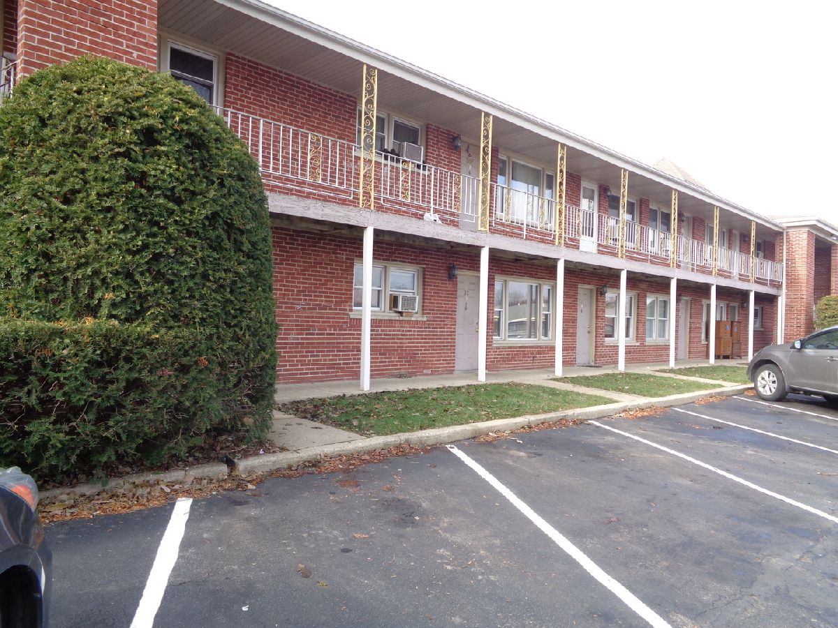 For Rent Wheaton Illinois, 1340 Main
