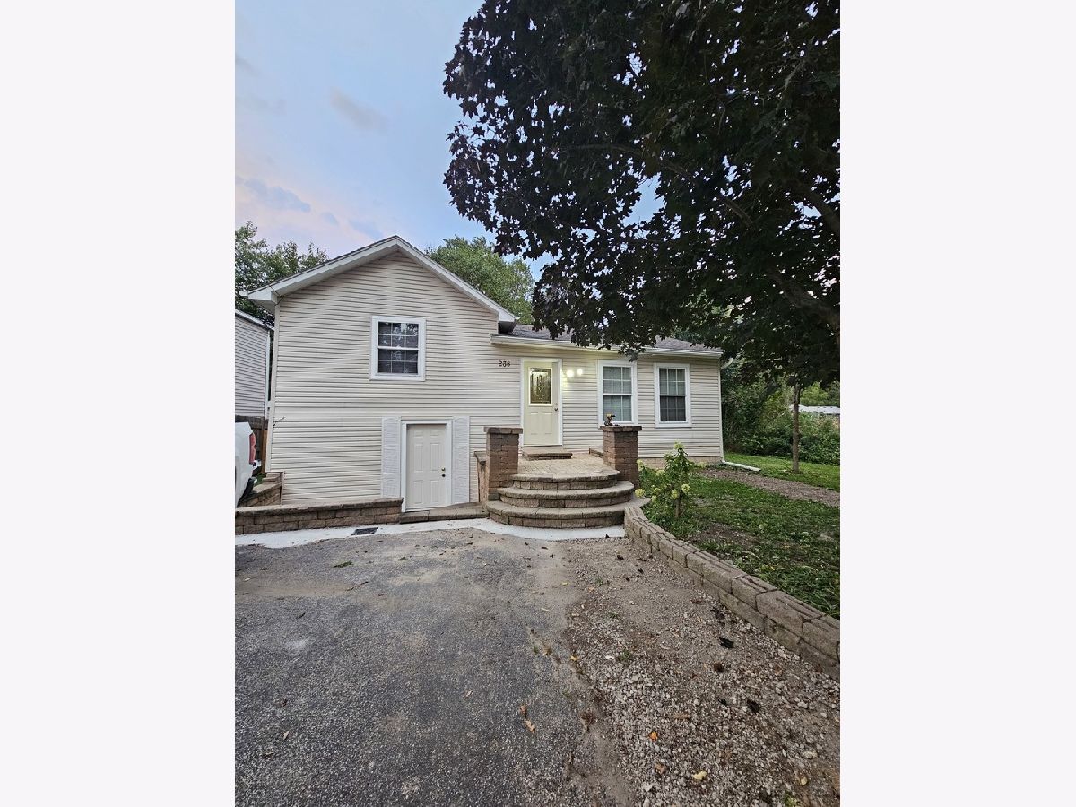 For Rent Lakemoor Illinois, 238 Sheridan