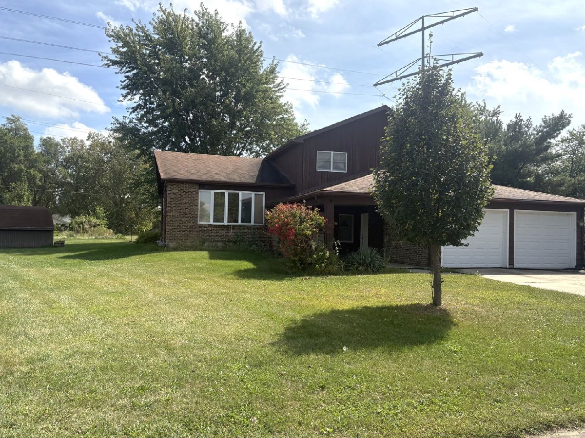 For Sale Coal City Illinois, 495 Trotter Drive