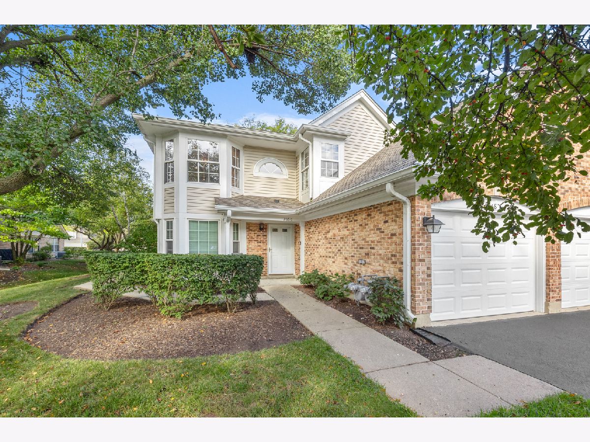 Townhomes & Condos For Sale Towne Place West Schaumburg Illinois, 2868 Belle Lane