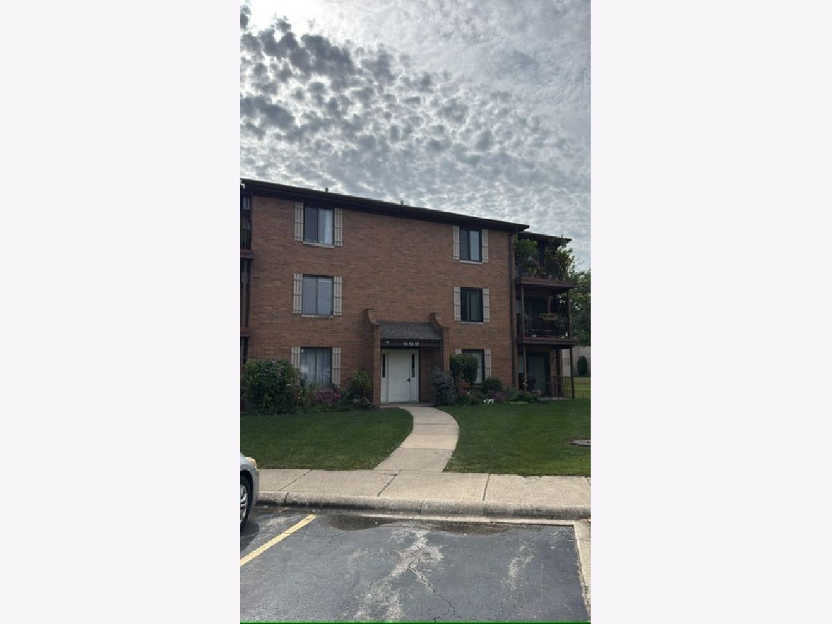 Rented Addison Illinois, 669 Briar Hill