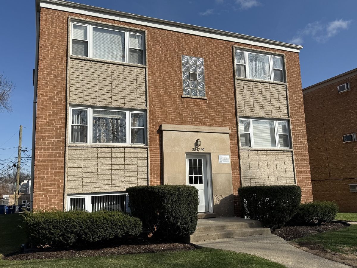 Rented Skokie Illinois, 8547 Niles Center