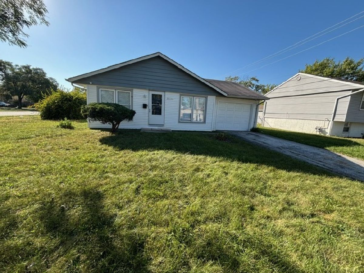 For Rent Sauk Village Illinois, 22256 Willow Tree