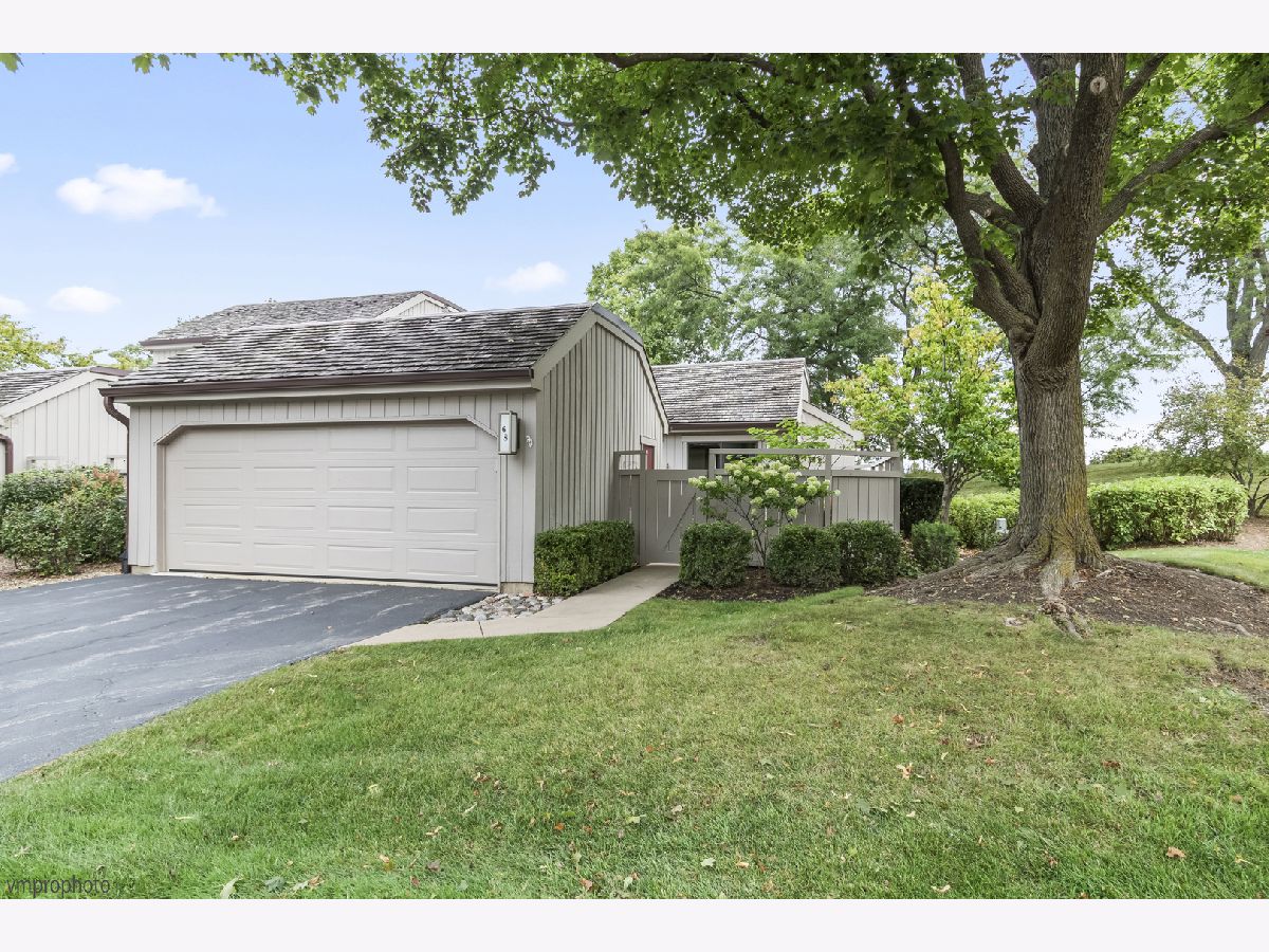  For Sale Lake Barrington Illinois, 68 Thornhill Lane