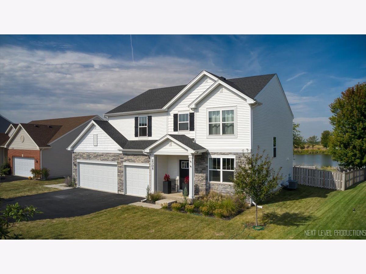 Homes & Townhomes & Condos For Sale Greywall Club Joliet Illinois, 2305 Rosehall Drive