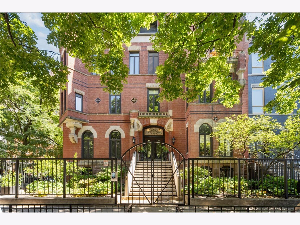  Sold Chicago Illinois