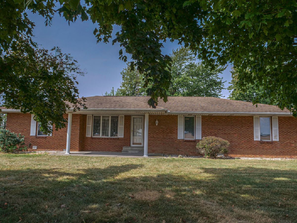  Sold Tuscola Illinois, 1130 N CR 350 E