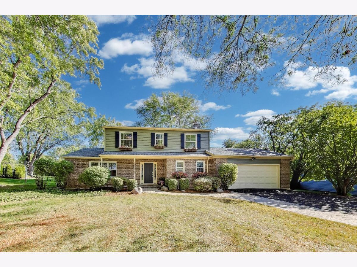  For Rent Barrington Illinois, 21301 Woodland