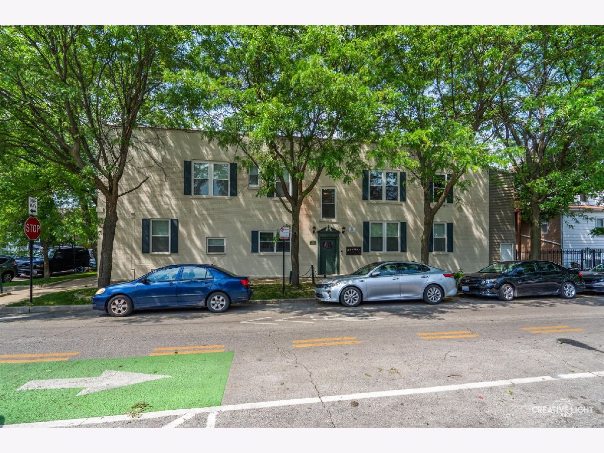  Rented Chicago Illinois, 3001 Sawyer