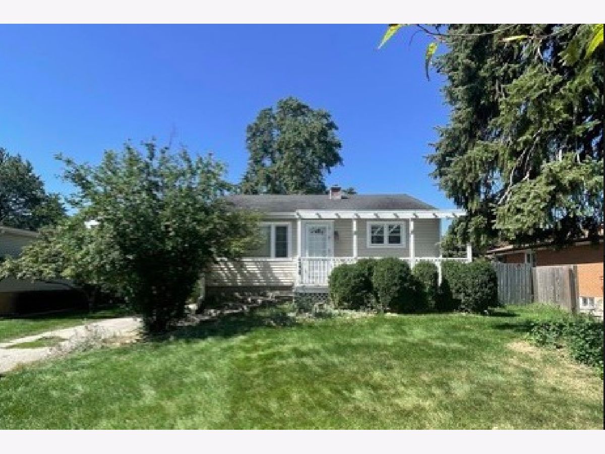  Rented Elmhurst Illinois, 734 Geneva