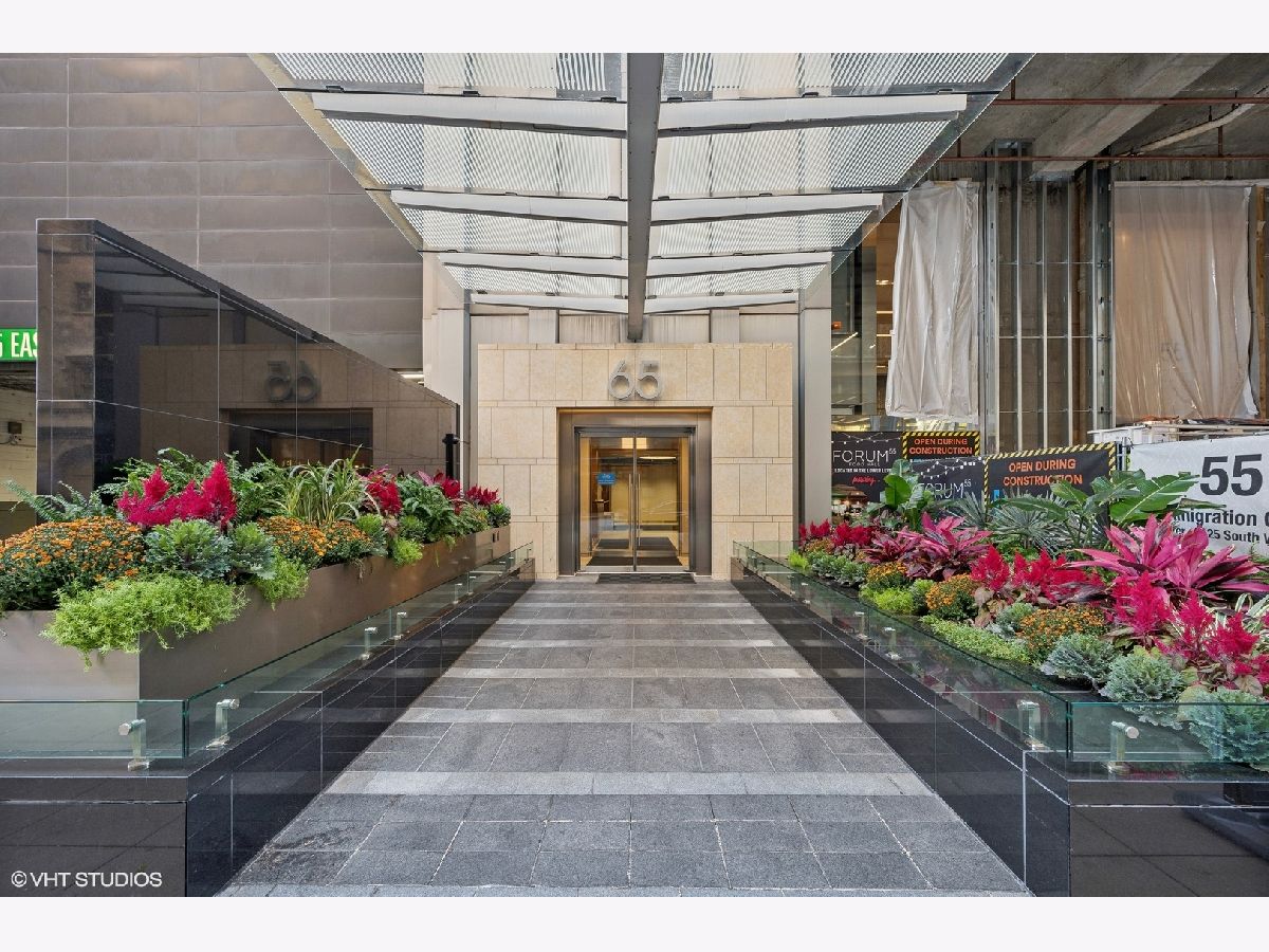  For Sale Chicago Illinois, 65 Monroe Street