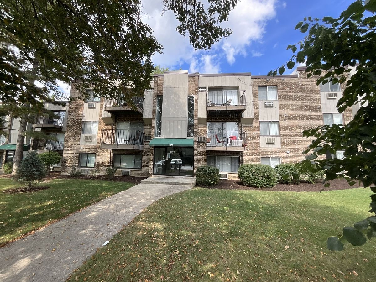 Condominiums For Rent Brentwood Palatine Illinois, 1477 Winslowe