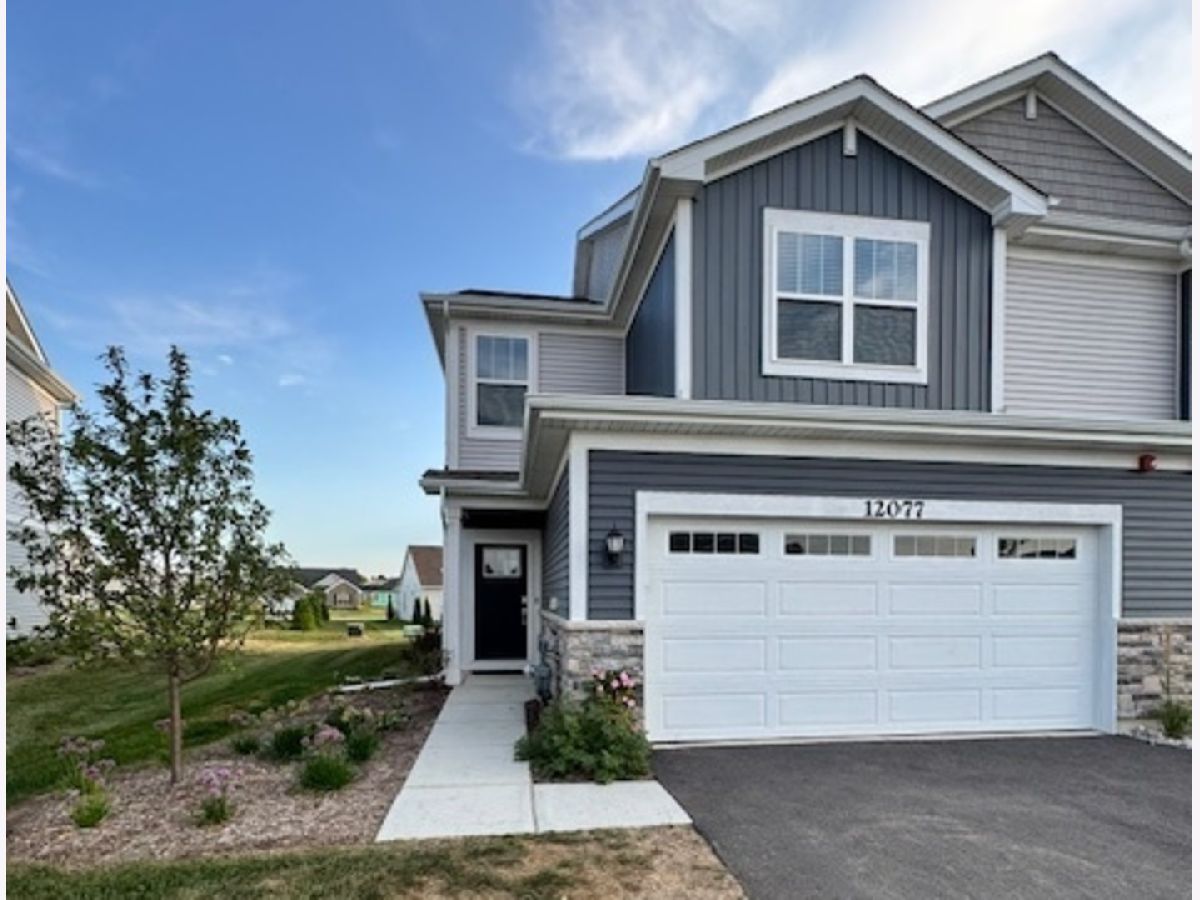  For Rent Huntley Illinois, 12077 Jordi
