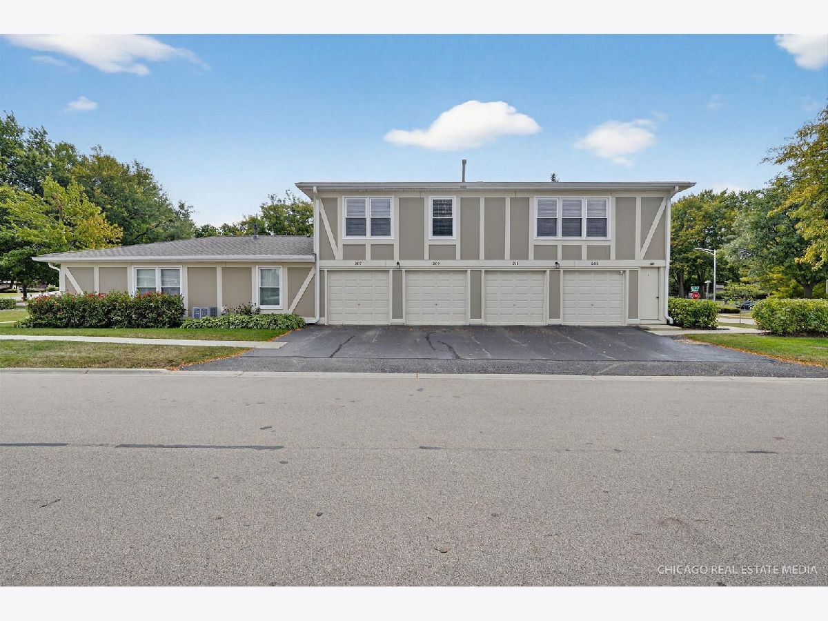  For Sale Schaumburg Illinois, 205 Nantucket Harbor
