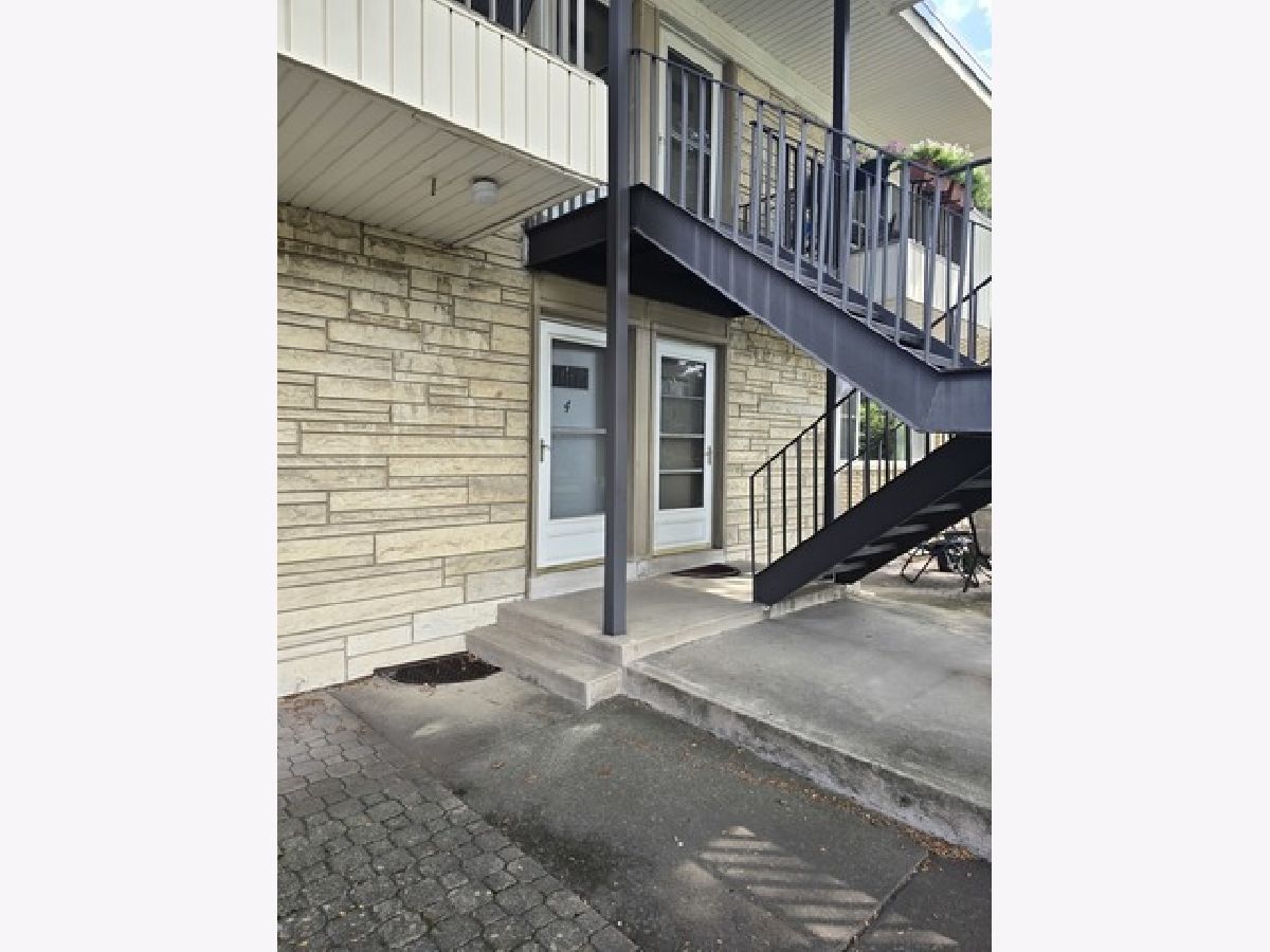  For Rent La Grange Illinois, 4 Garden