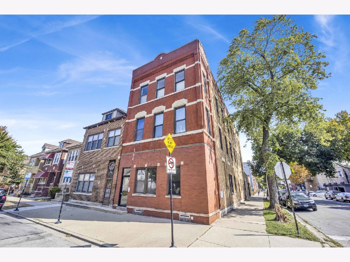  Rented Chicago Illinois, 2859 Lowe