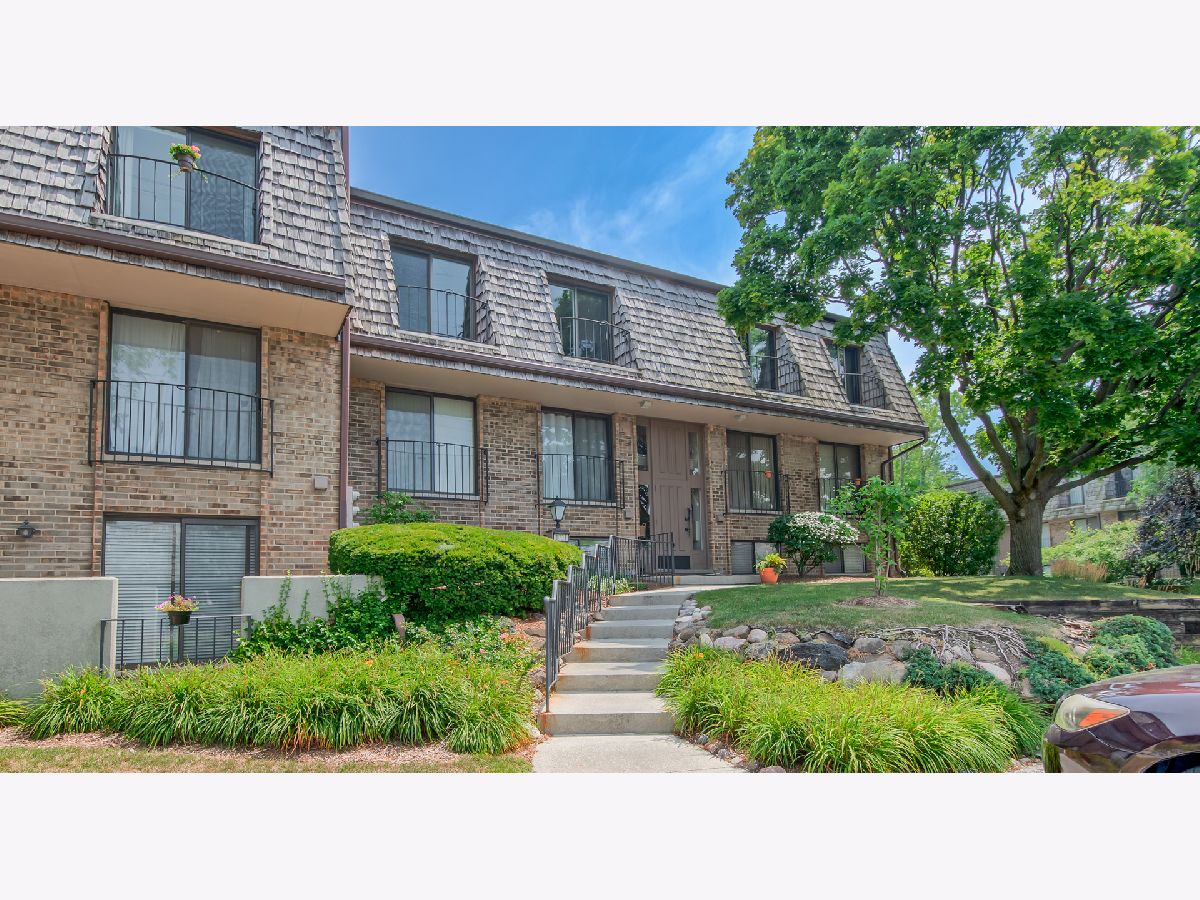 For Sale Northfield Illinois, 1721 Northfield Square
