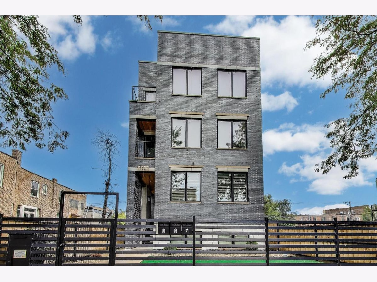  Rented Chicago Illinois, 6363 Ellis