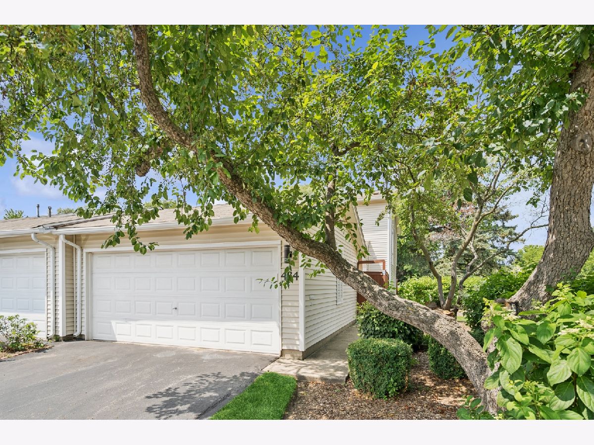 Homes & Townhomes For Sale Ridgewood Buffalo Grove Illinois, 434 Dogwood Terrace