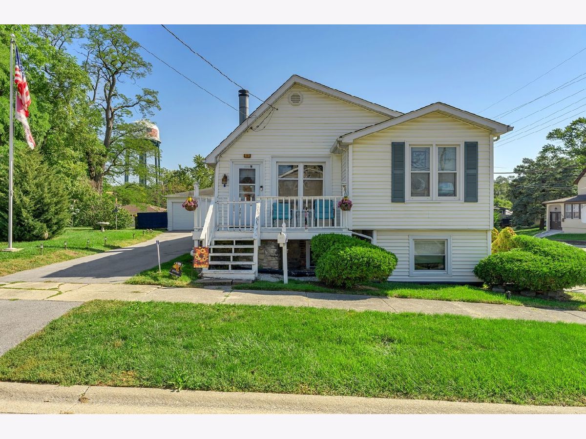  For Sale Thornton Illinois, 101 Kinzie Street