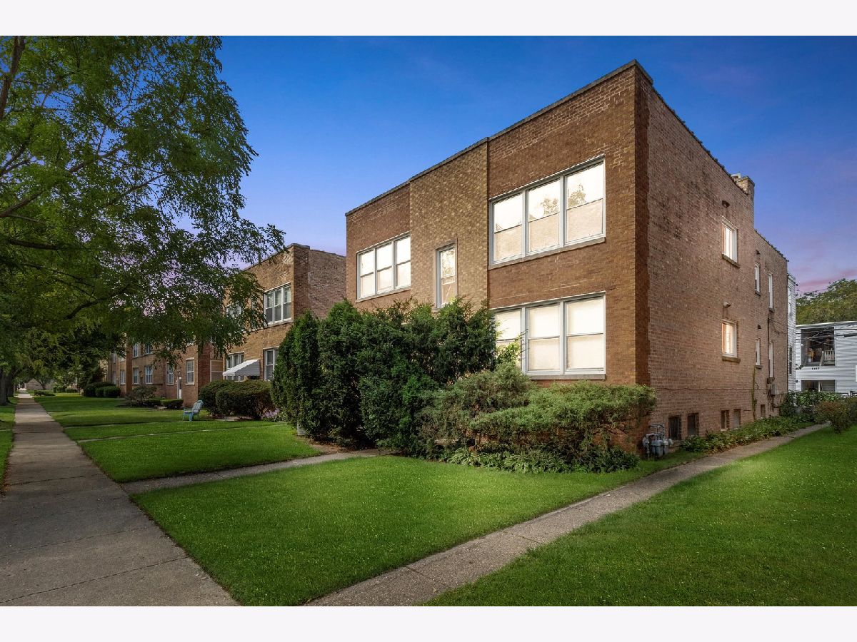For Rent Skokie Illinois, 8926 Bronx