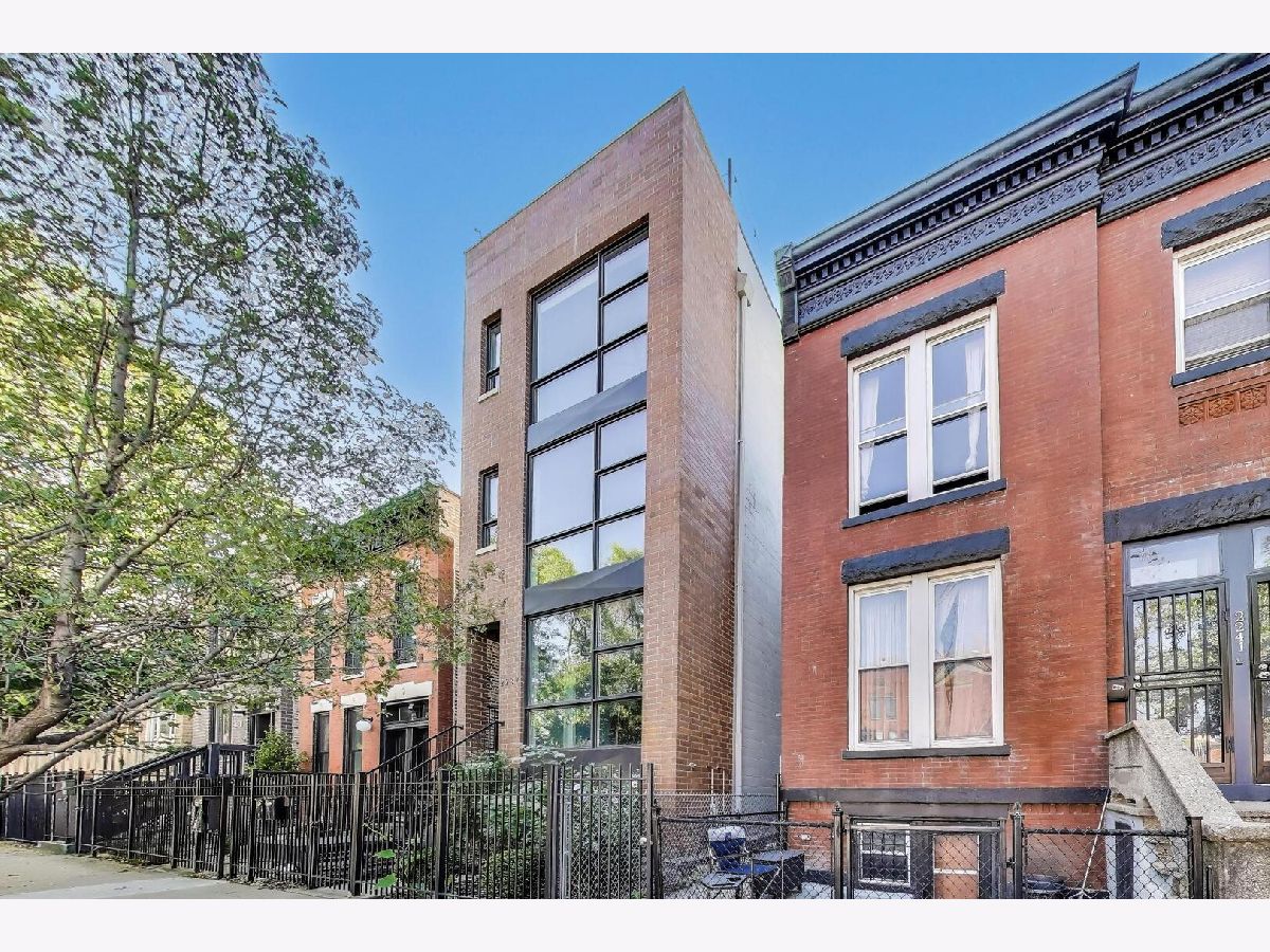  Sold Chicago Illinois, 2237 Race