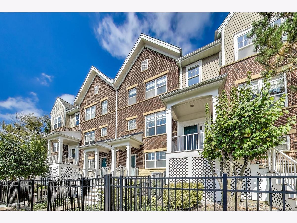 Condos & Townhomes For Sale The Groves Of Palatine Palatine Illinois, 480 Wood Street