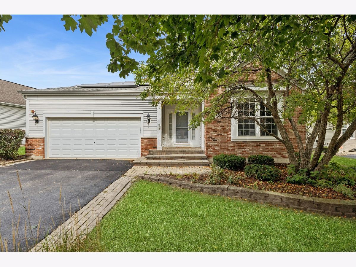 Homes For Sale Carrington Reserve West Dundee Illinois, 2622 Wessex Drive