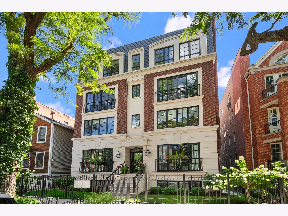  For Sale Chicago Illinois, 1942 Orchard Street