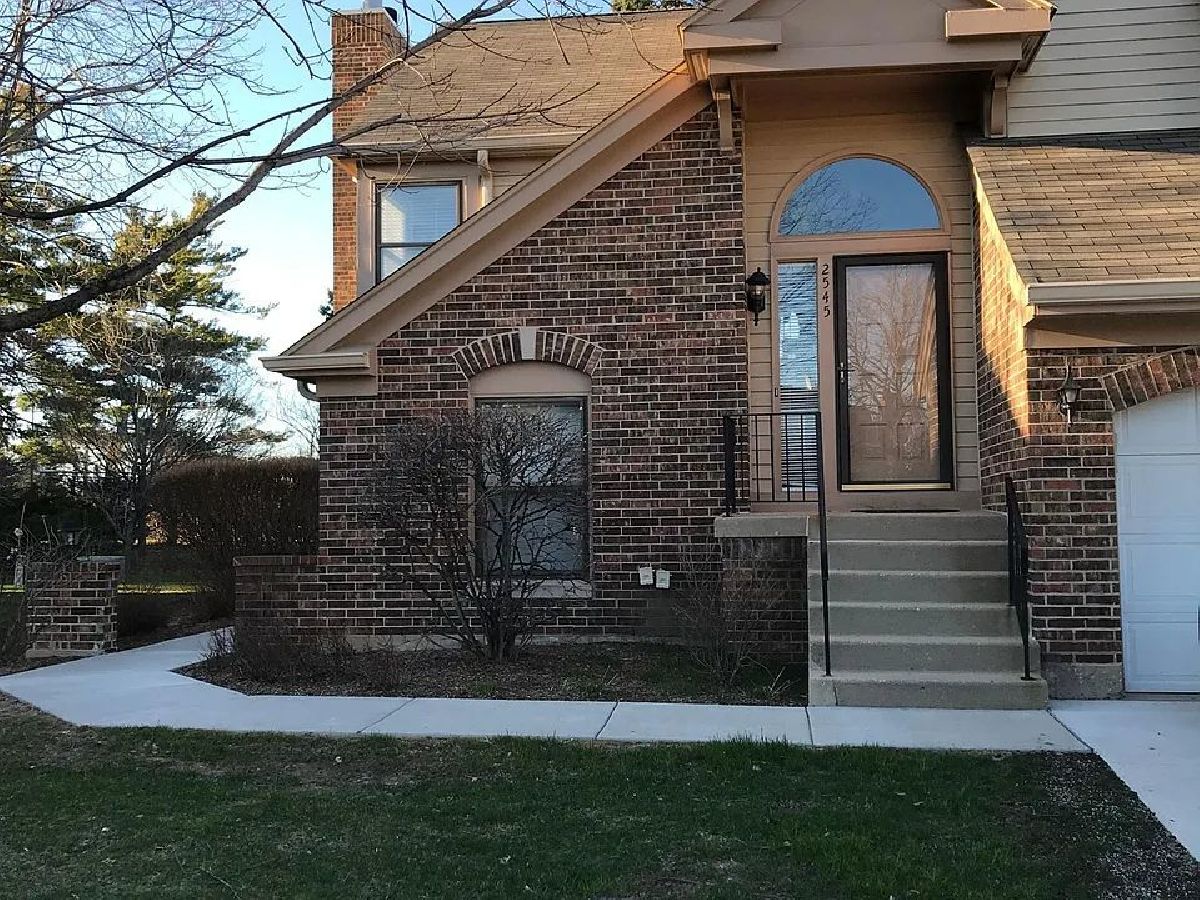  For Rent Buffalo Grove Illinois, 2545 Live Oak
