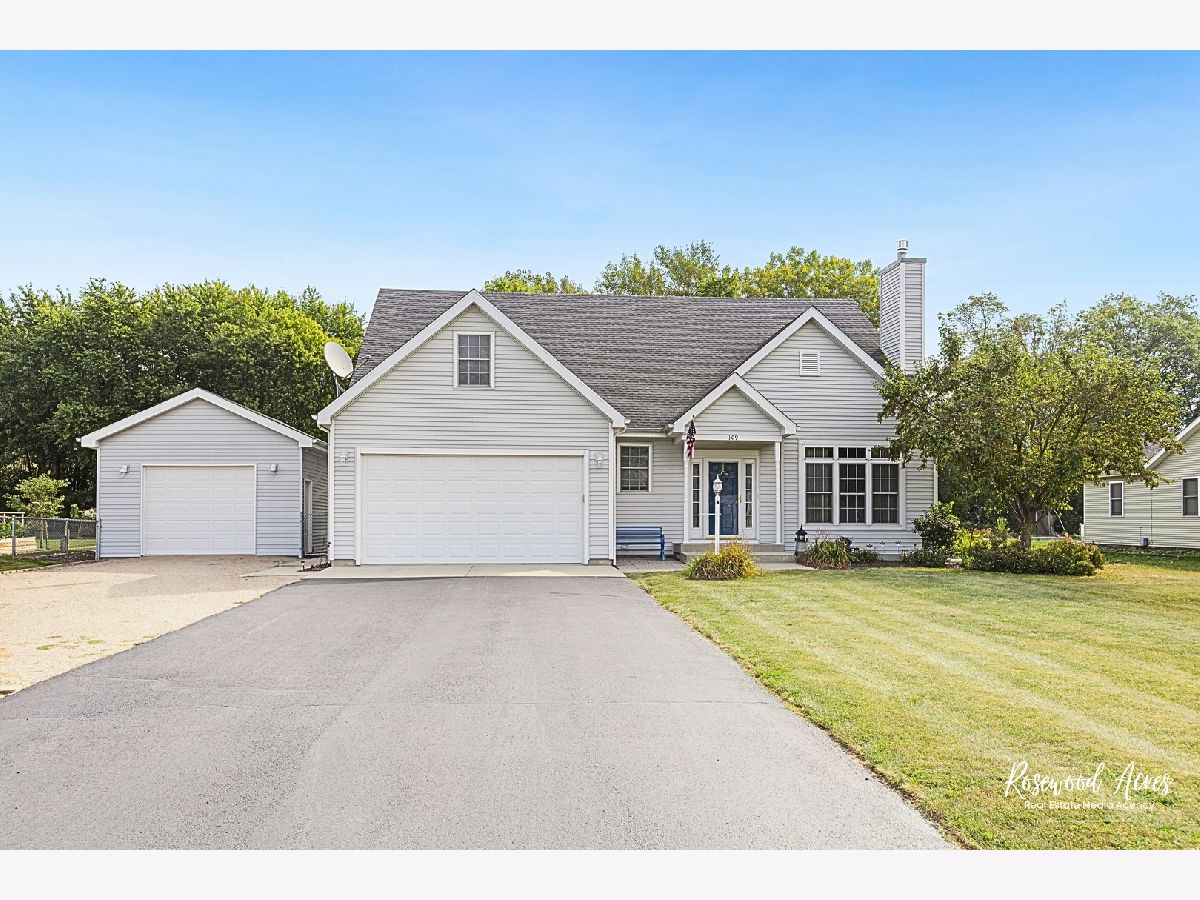  For Sale Essex Illinois, 109 Foley Drive