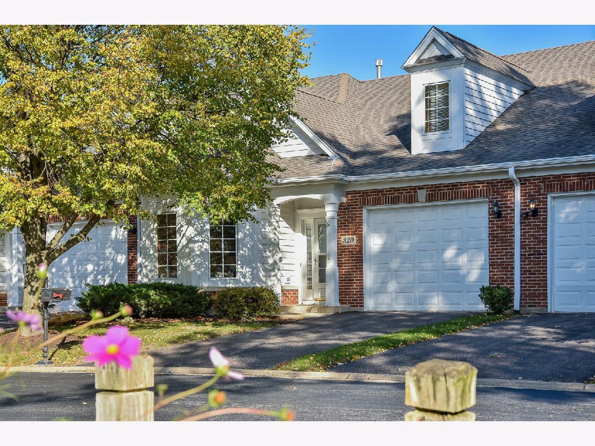 For Rent St Charles Illinois, 385 Delnor Glen