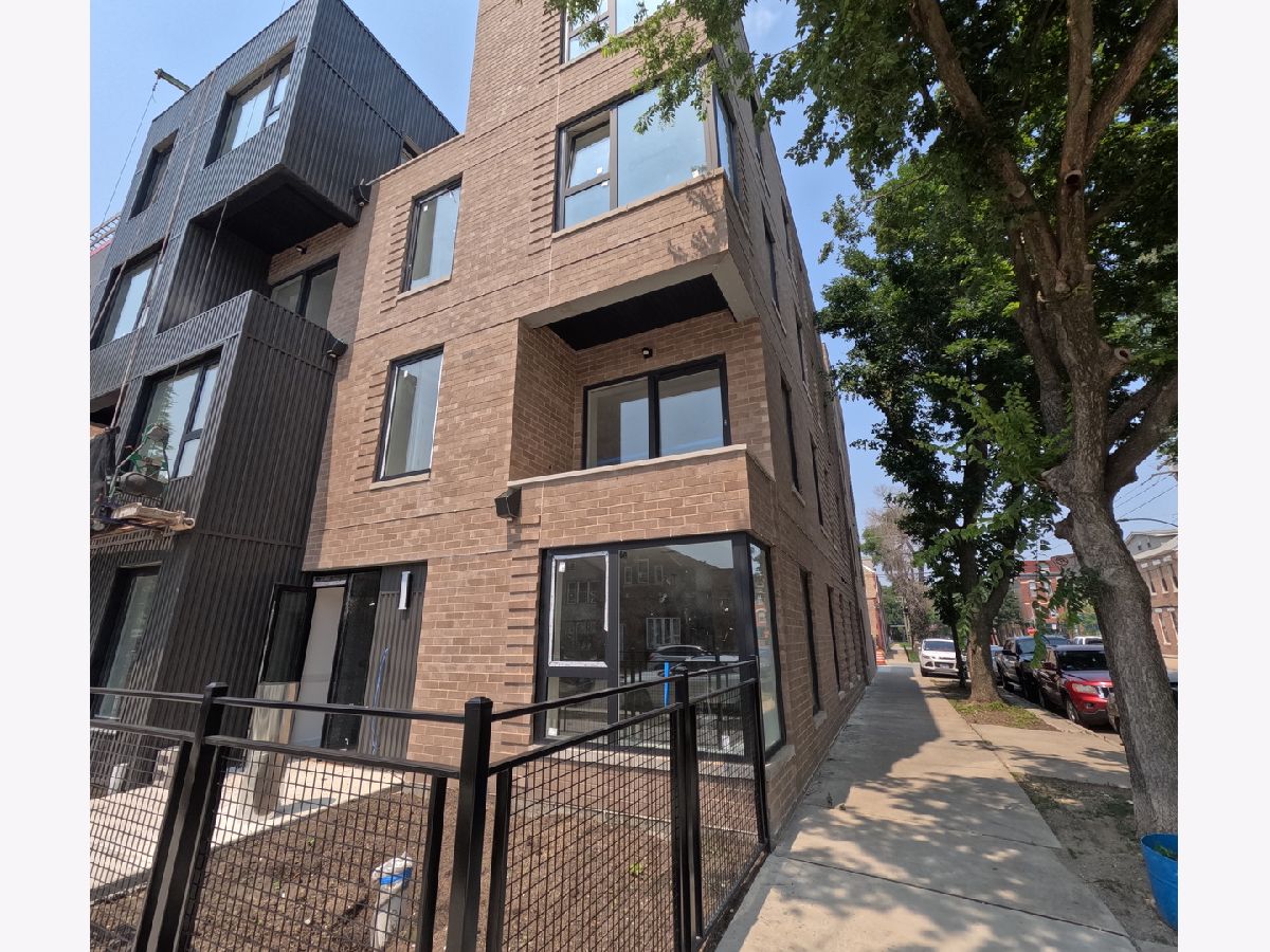 Condos & Townhomes & Homes For Rent Pilsen Chicago Illinois, 2100 18th