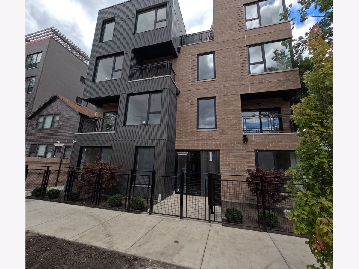 Condos & Townhomes & Homes For Rent Pilsen Chicago Illinois, 2100 18th