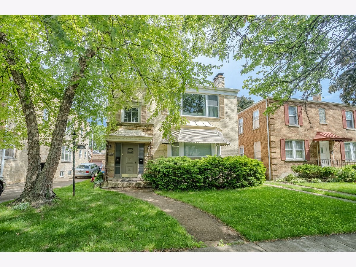  Rented Chicago Illinois, 6327 Spokane