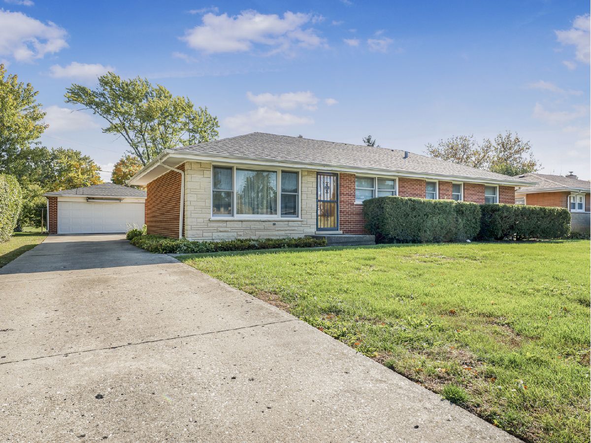  Sold Roselle Illinois, 461 Springhill