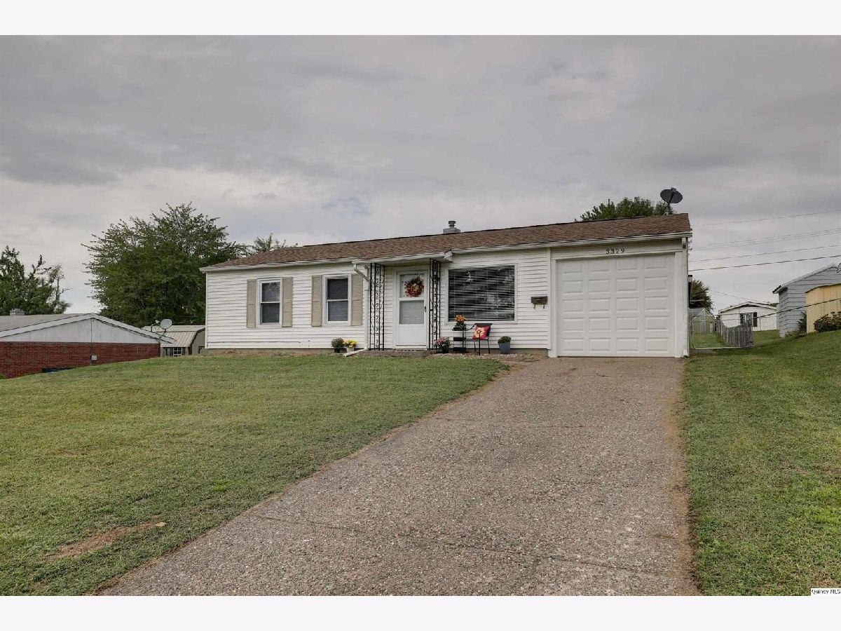 For Sale Quincy Illinois, 3329 Chestnut Street