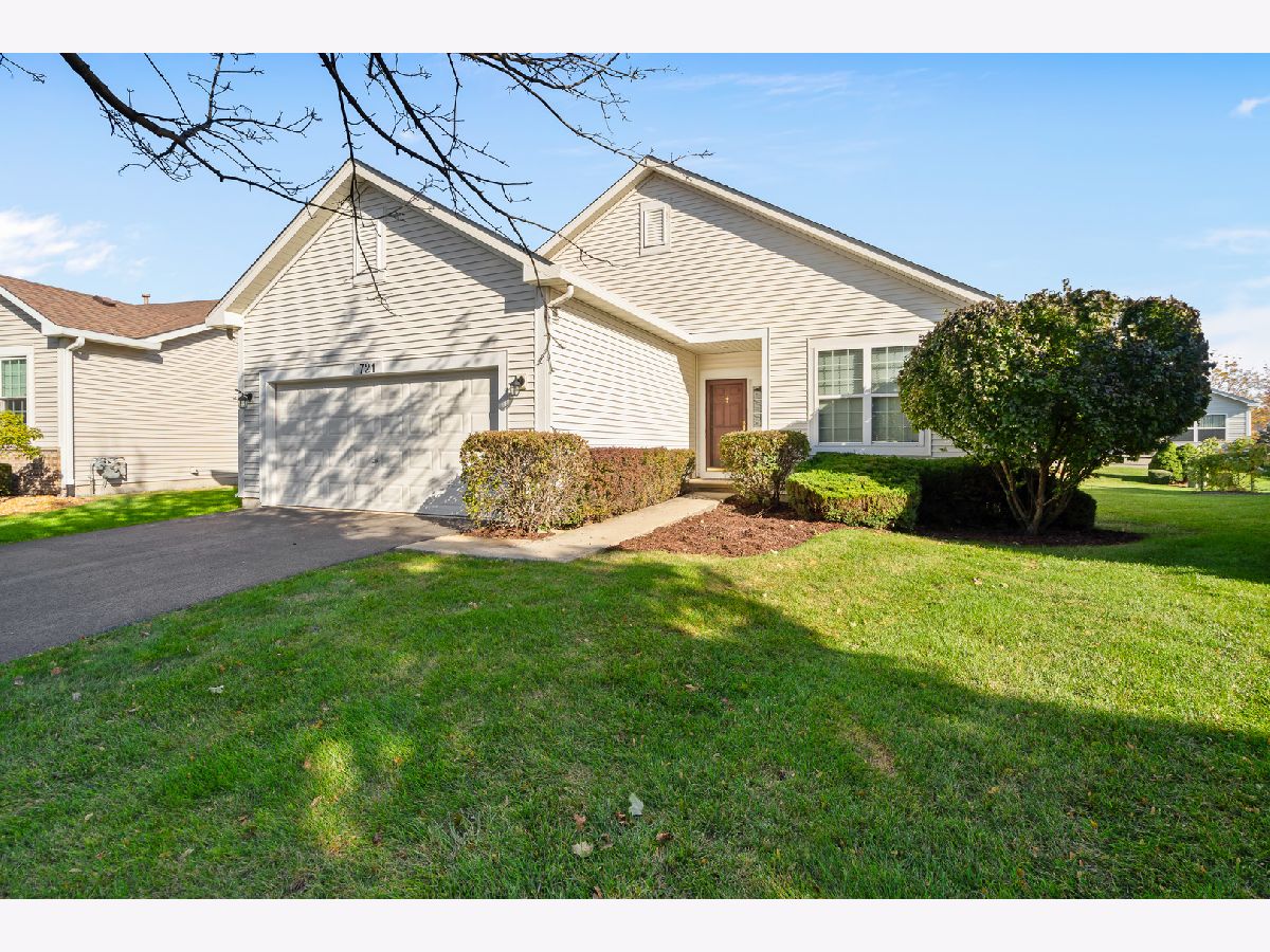 For Sale Romeoville Illinois, 721 Wellston Lane