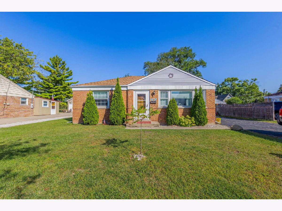  For Sale Des Plaines Illinois, 1966 Laura Lane