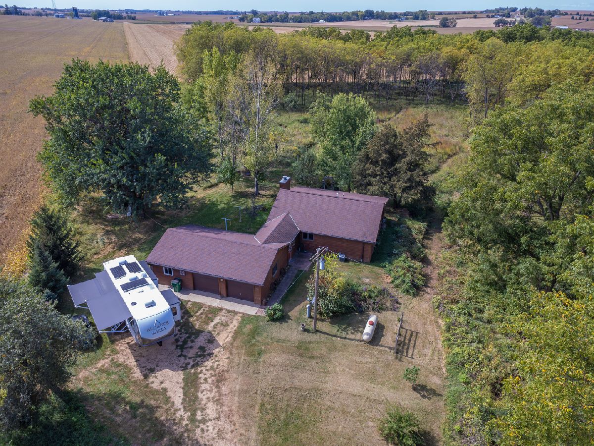  For Sale Polo Illinois, 17065 Il Rte 64