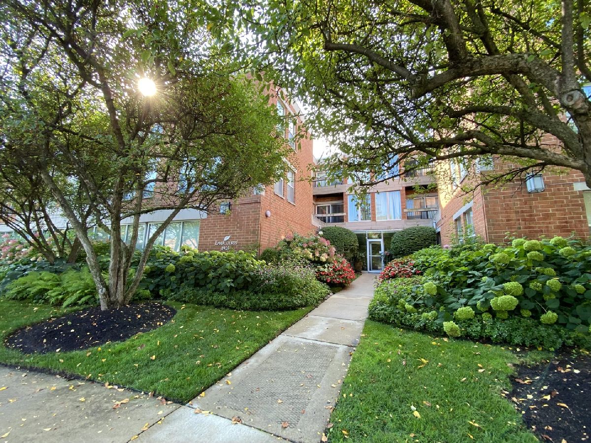  For Sale Wilmette Illinois, 1925 Lake Avenue
