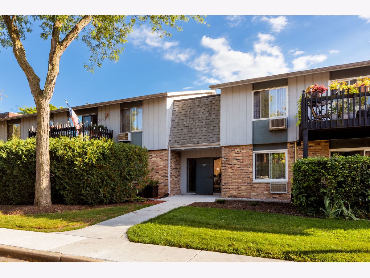 Condominiums Sold Willow Woods Prospect Heights Illinois