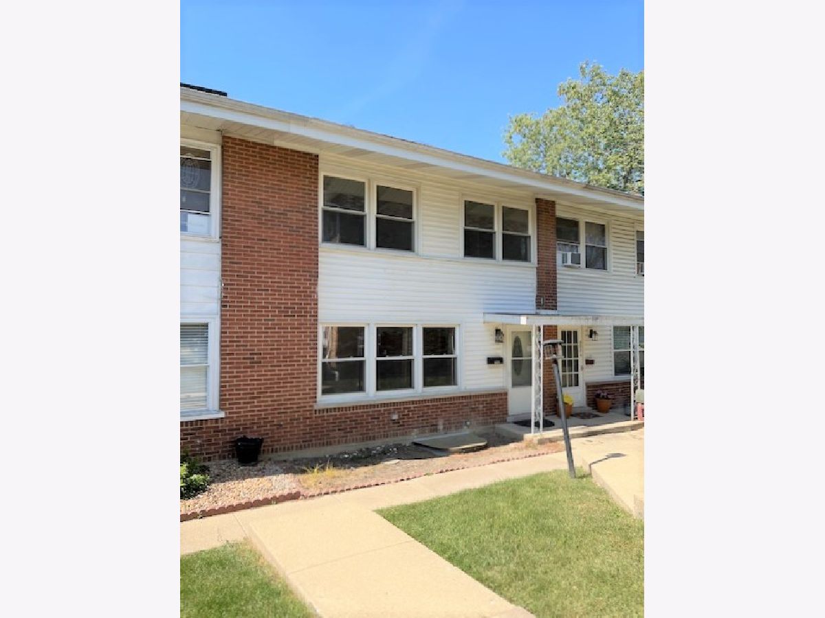  For Rent Glendale Heights Illinois, 553 Lynn
