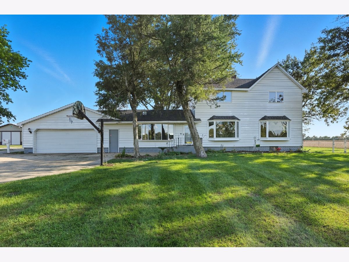  For Sale Momence Illinois, 14251 State Route 114