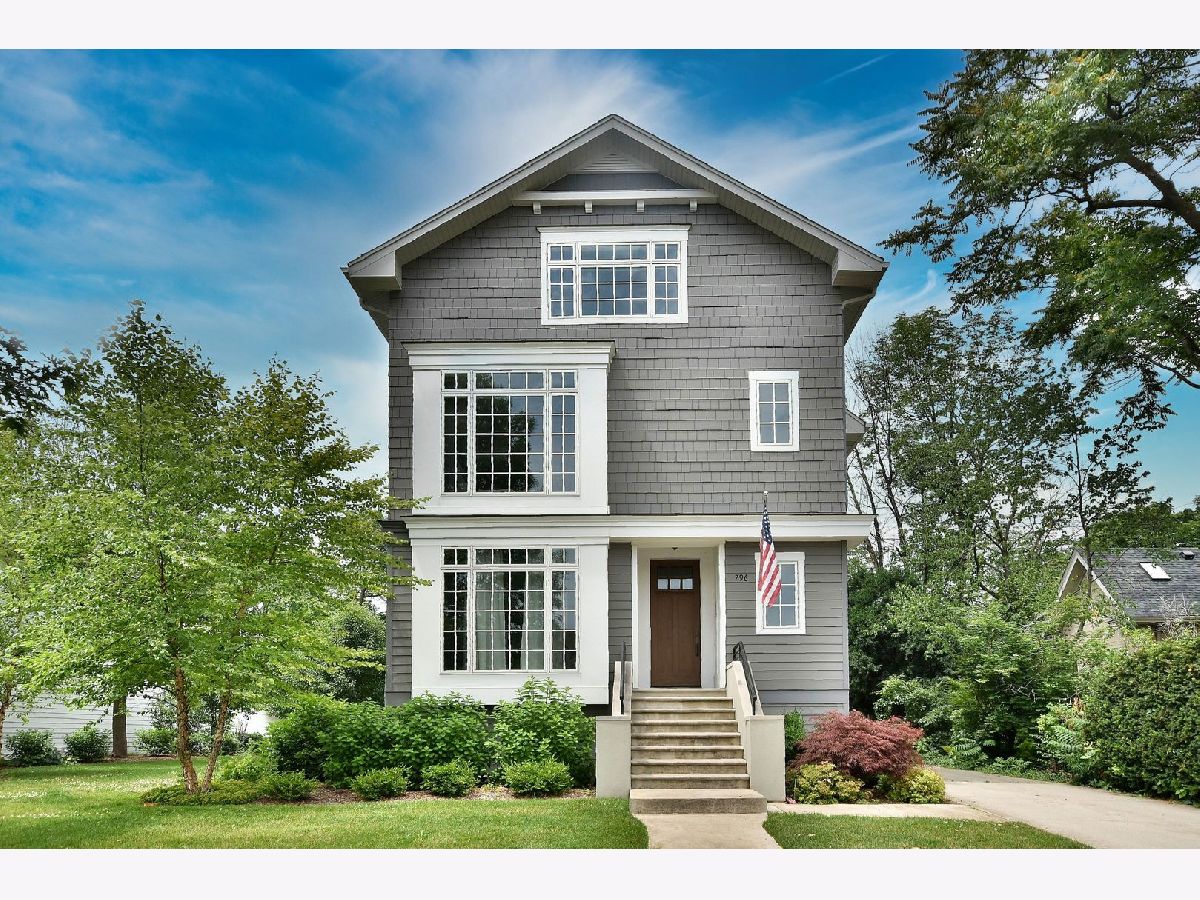 Rented Elmhurst Illinois, 296 Maple