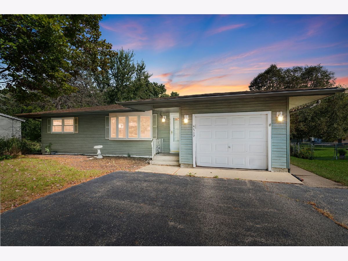  For Sale Mchenry Illinois, 4712 Gregory Street