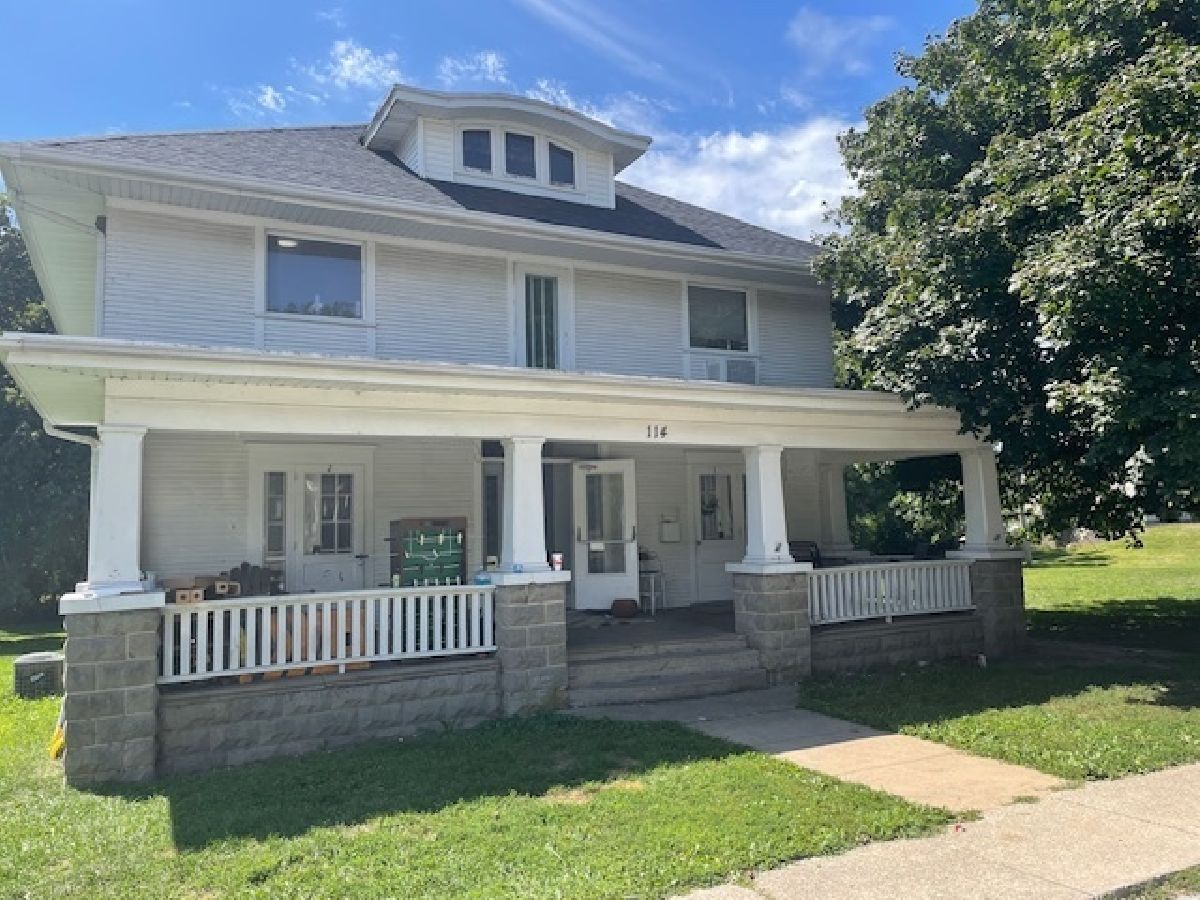 For Sale Saybrook Illinois, 114 Lincoln Street