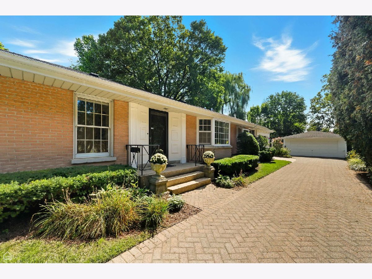  For Sale Wilmette Illinois, 2539 Lake Avenue