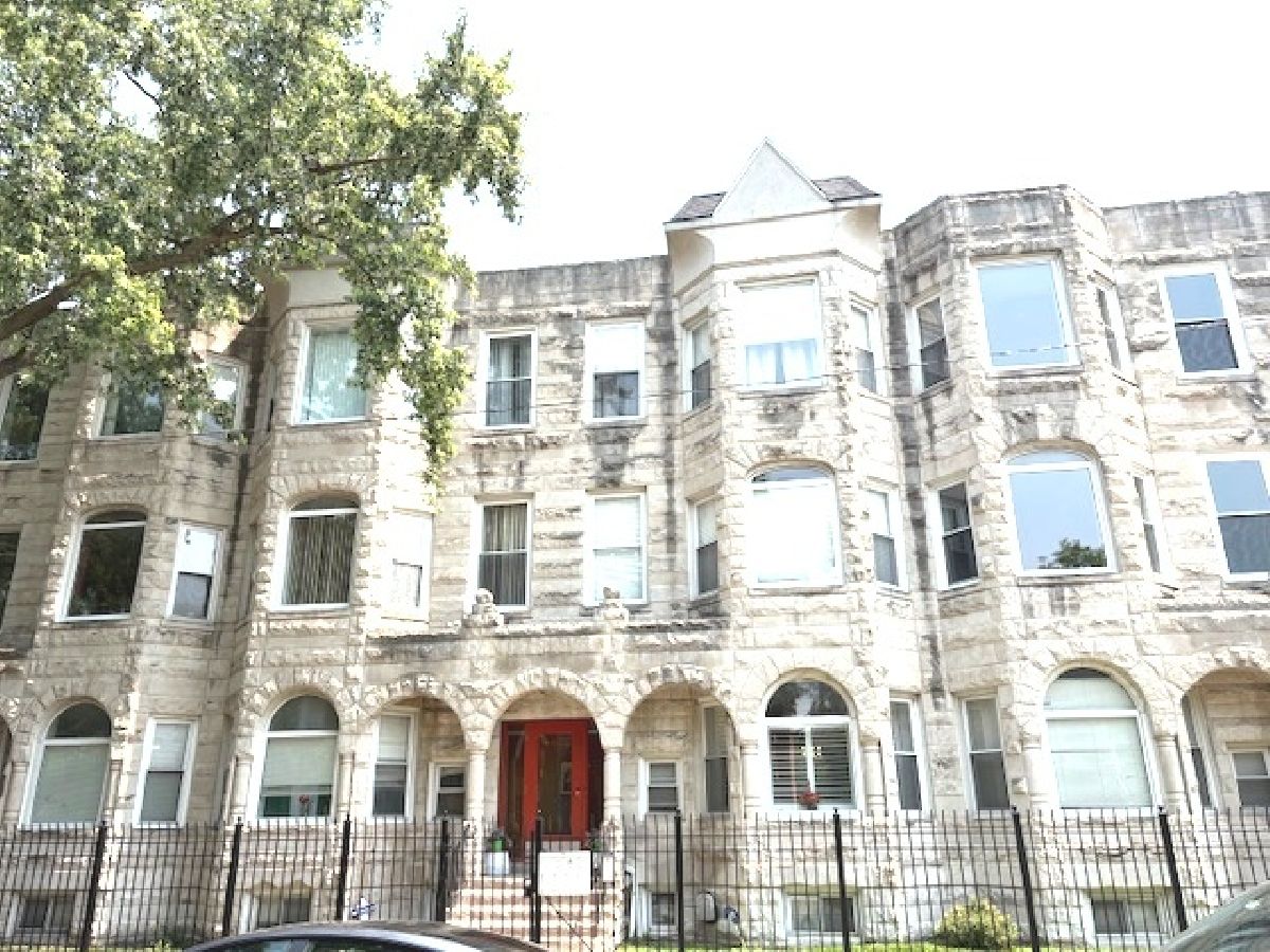  Rented Chicago Illinois, 6553 University