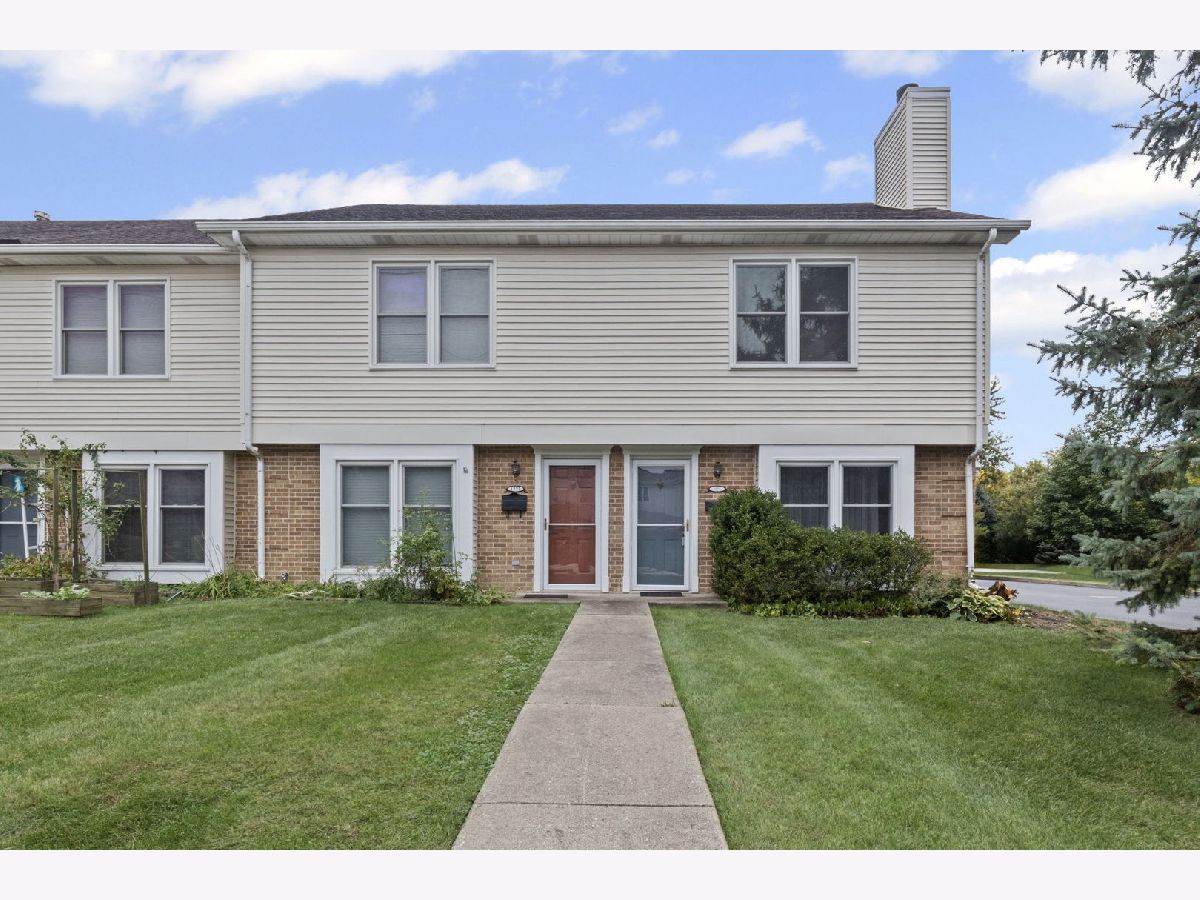 For Rent Glenview Illinois, 1725 Pickwick